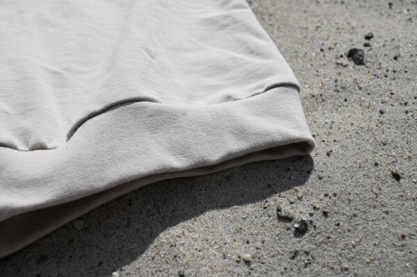 Sand Sweatshirt – Bild 11