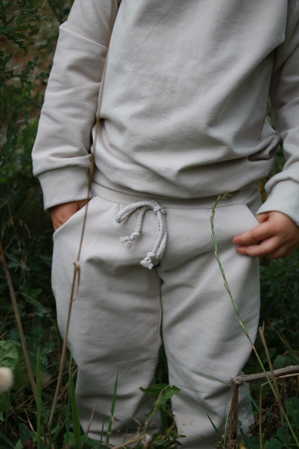Sand Sweatshirt – Bild 14