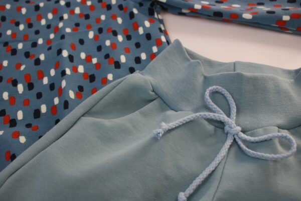 Blue Confetti Sweatshirt – Bild 7