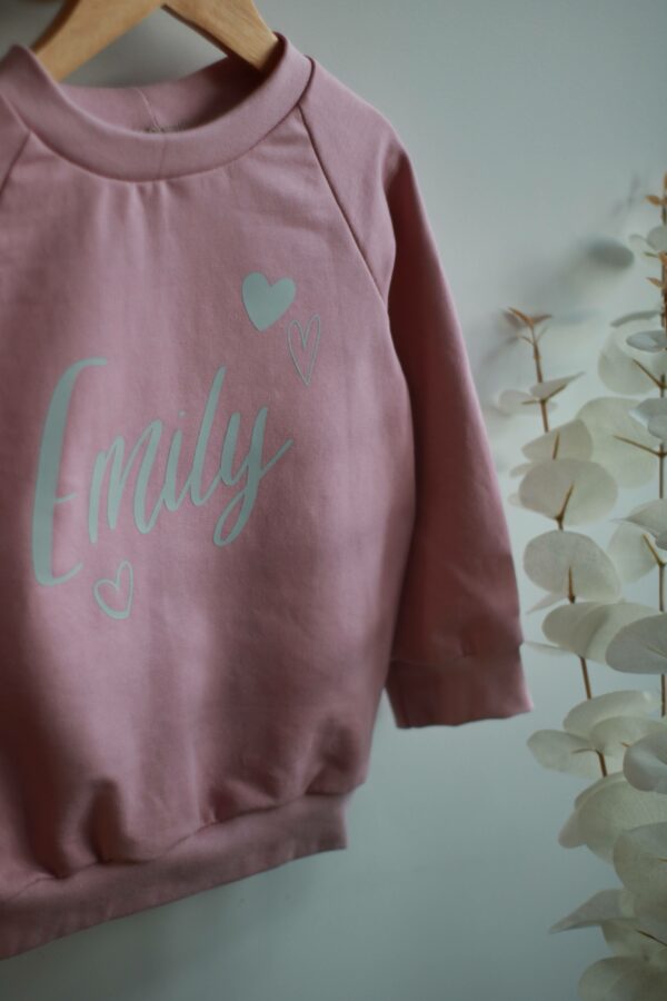 personalisierbarer Namenspullover Geburtsgeschenk – Bild 13