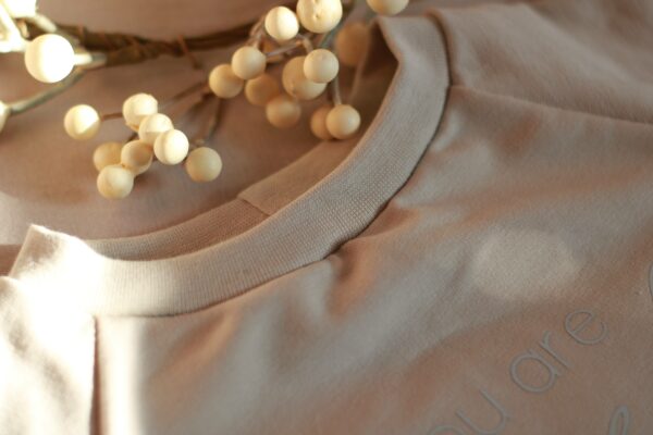Loved Sweater – Bild 2