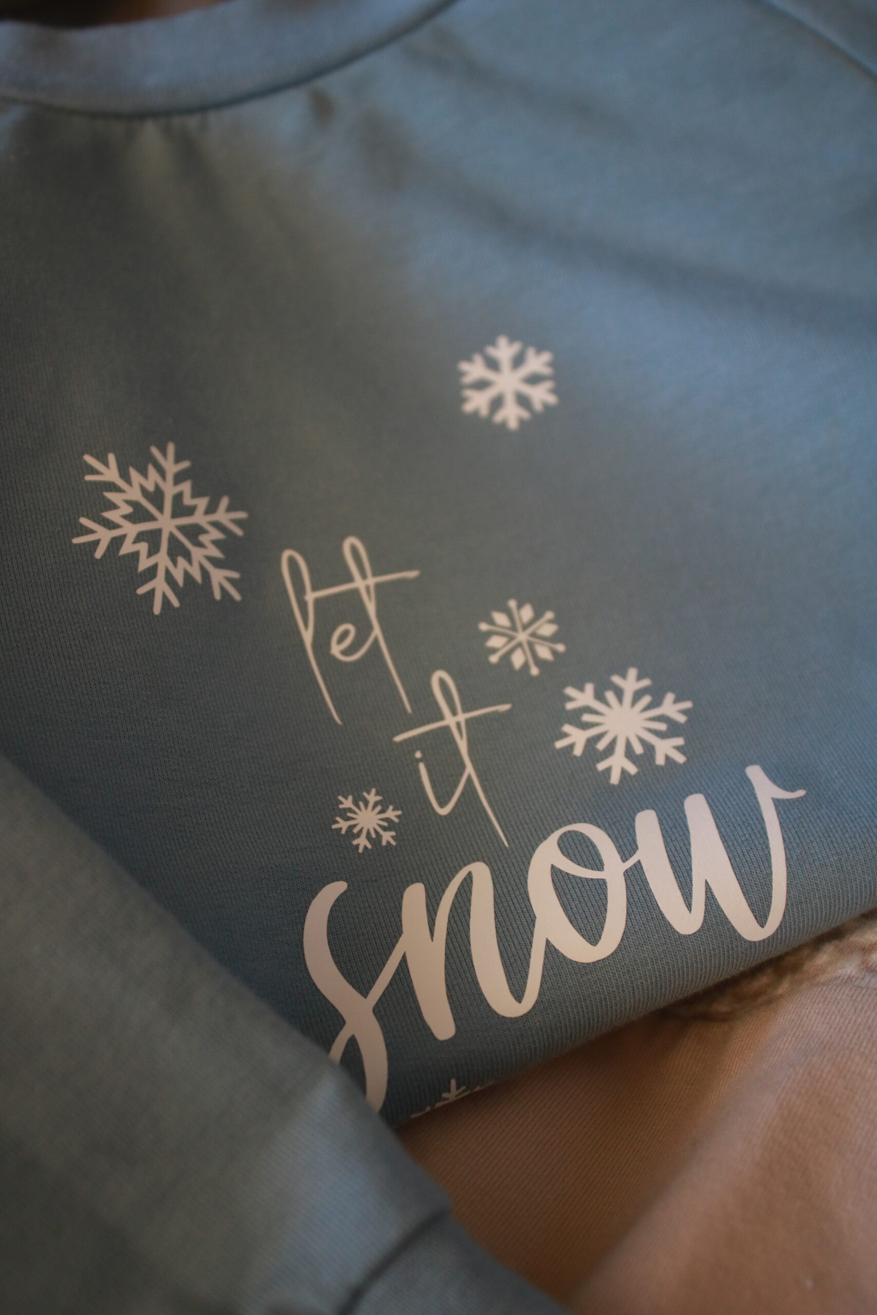 Weihnachtspullover let it snow – Bild 2